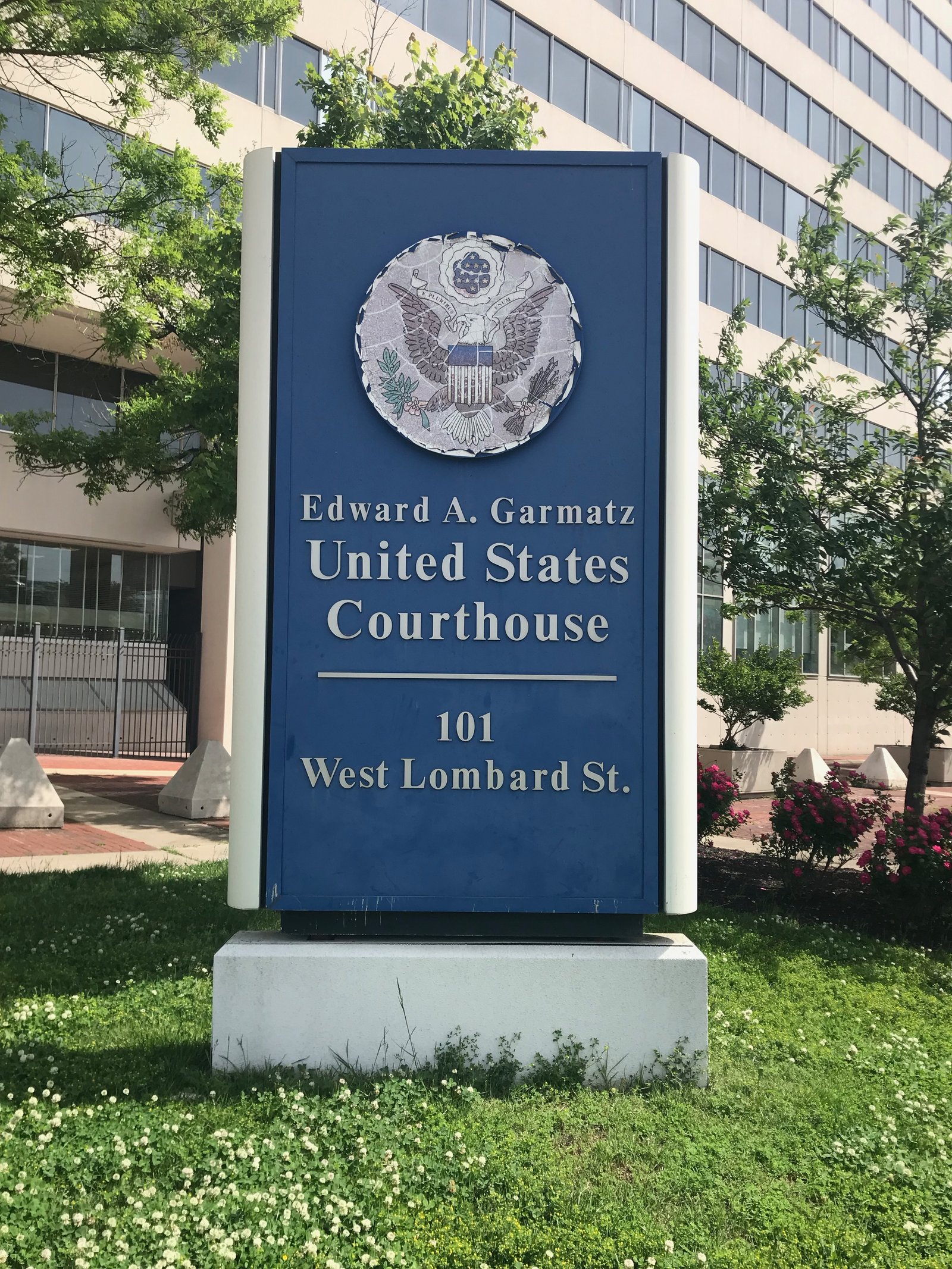 Courthouse / consent-decree climate