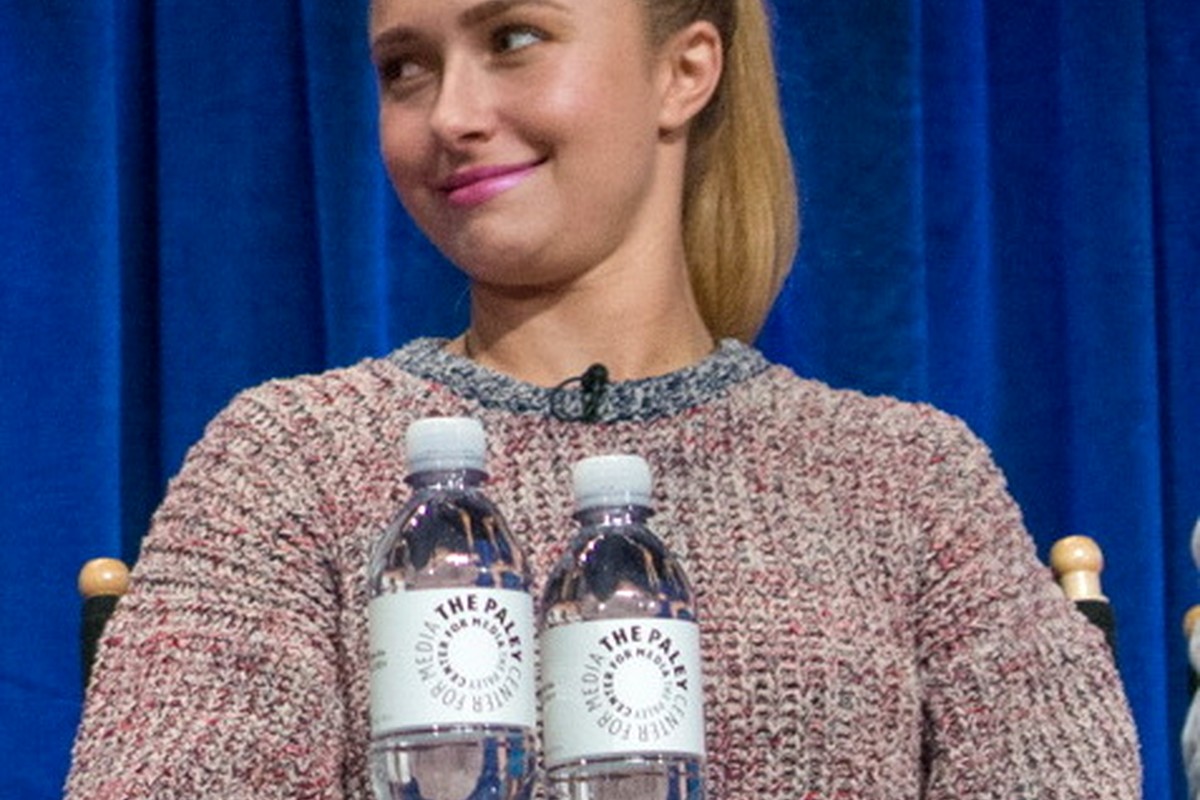 Hayden Panettiere at PaleyFest 2013 (cropped)
