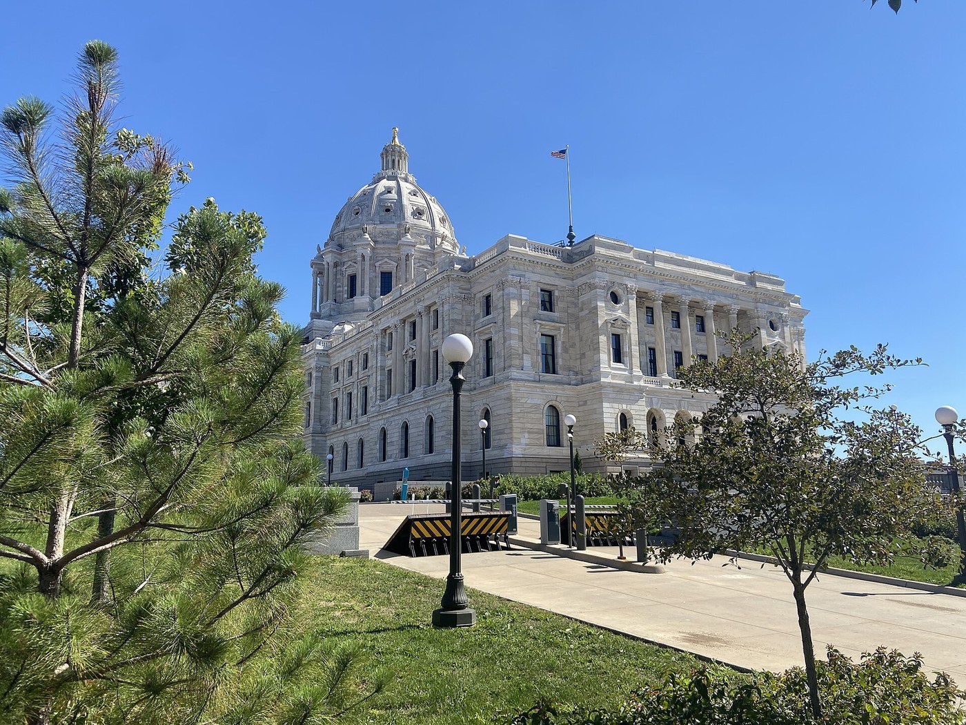 courthouse — from Omar associations free-licensed pool