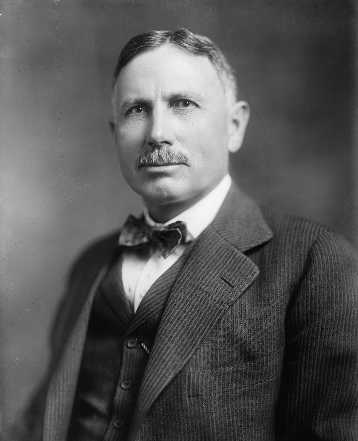 John B. Kendrick of Wyoming, whose resolution asked whether the lease existed.